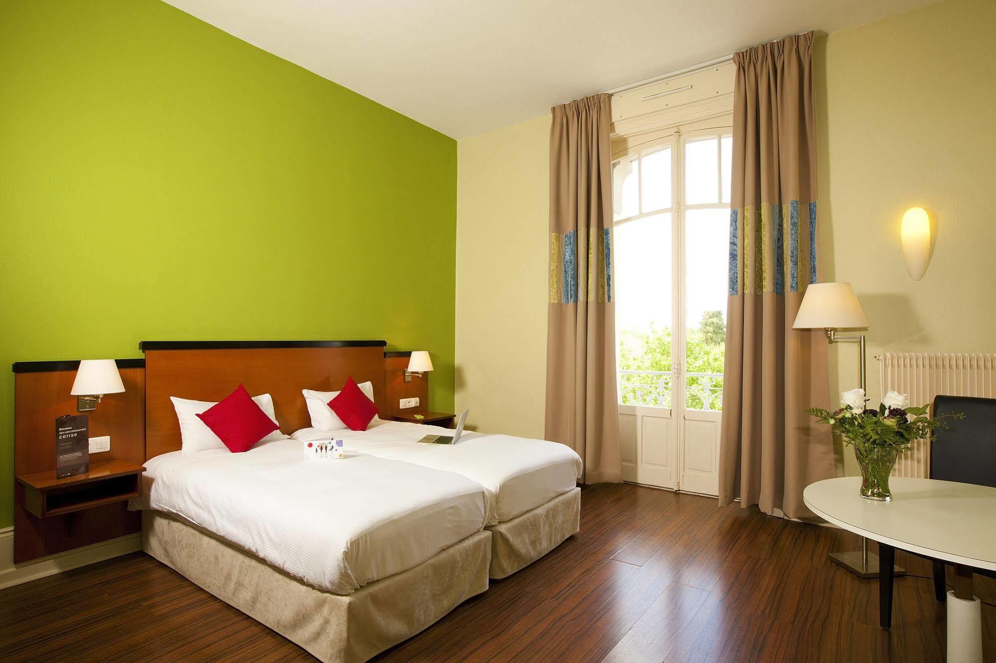 Hotels & Residences - Les Thermes Luxeuil-les-Bains Eksteriør bilde