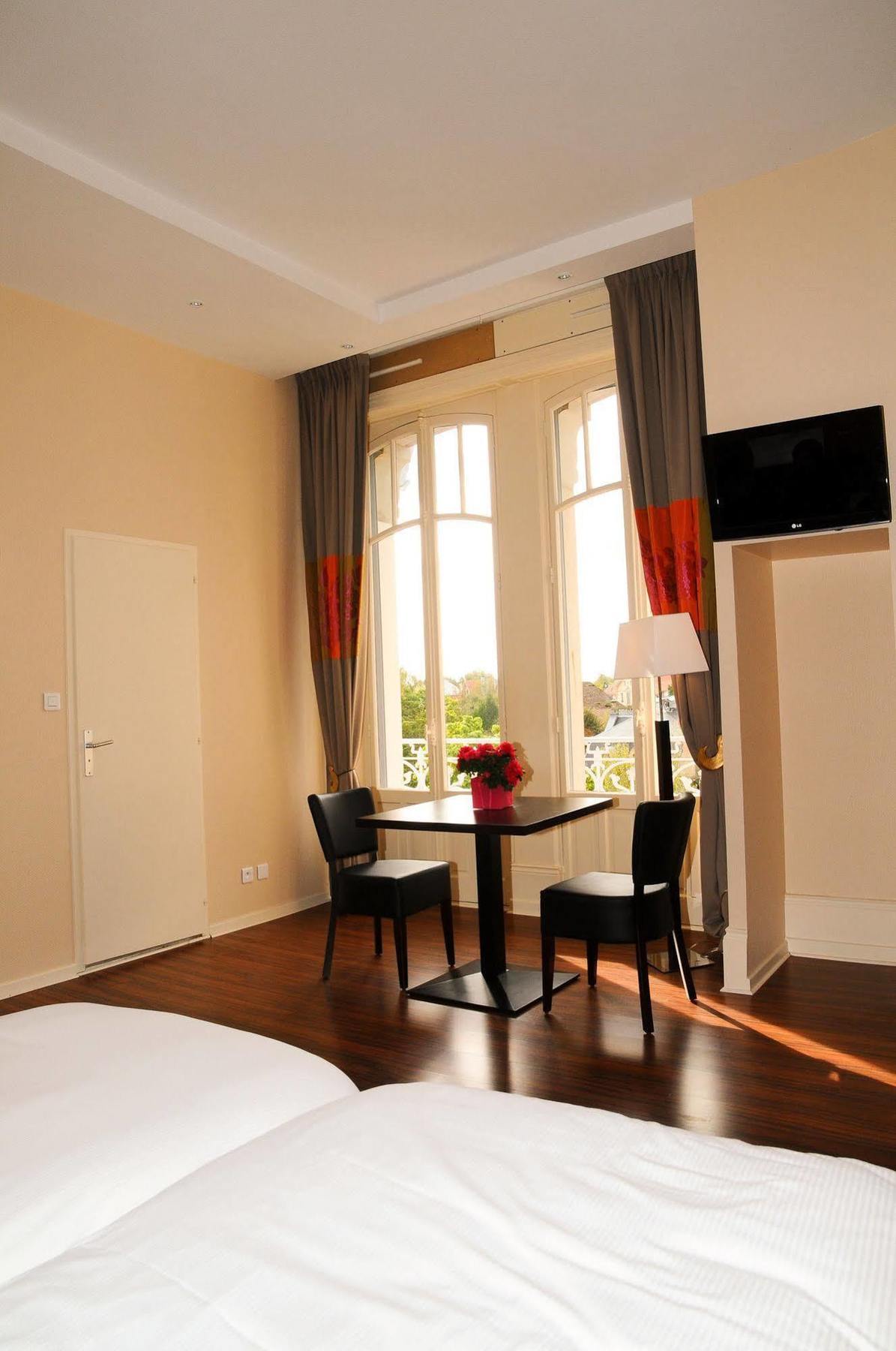 Hotels & Residences - Les Thermes Luxeuil-les-Bains Eksteriør bilde